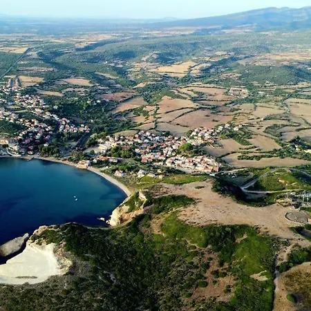 Mary's - 300mt From The Sea With Mountains View Апартаменты *