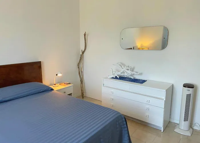 Mary's - 300mt From The Sea With Mountains View Apartament Santa Caterina Di Pittinuri (Sardinia)